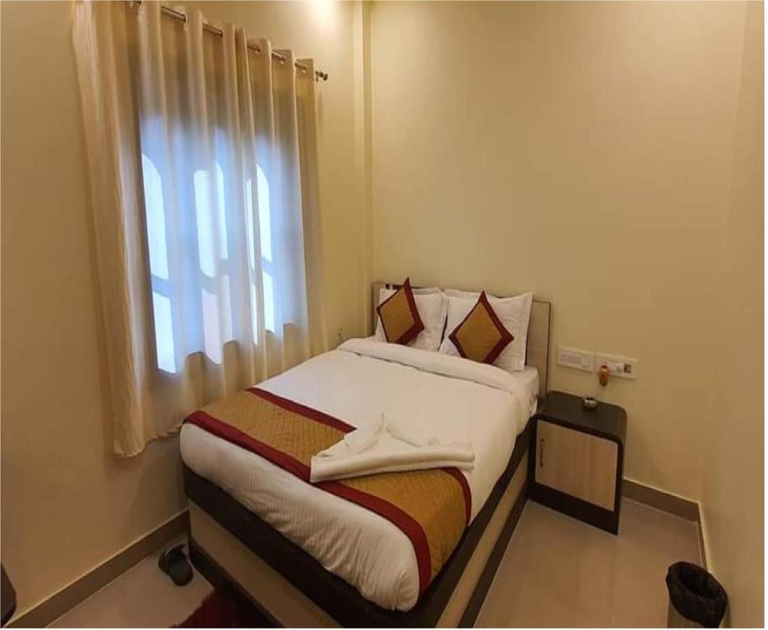Gokul Raj By Wb Economy , Madhubani Hotel Exterior foto